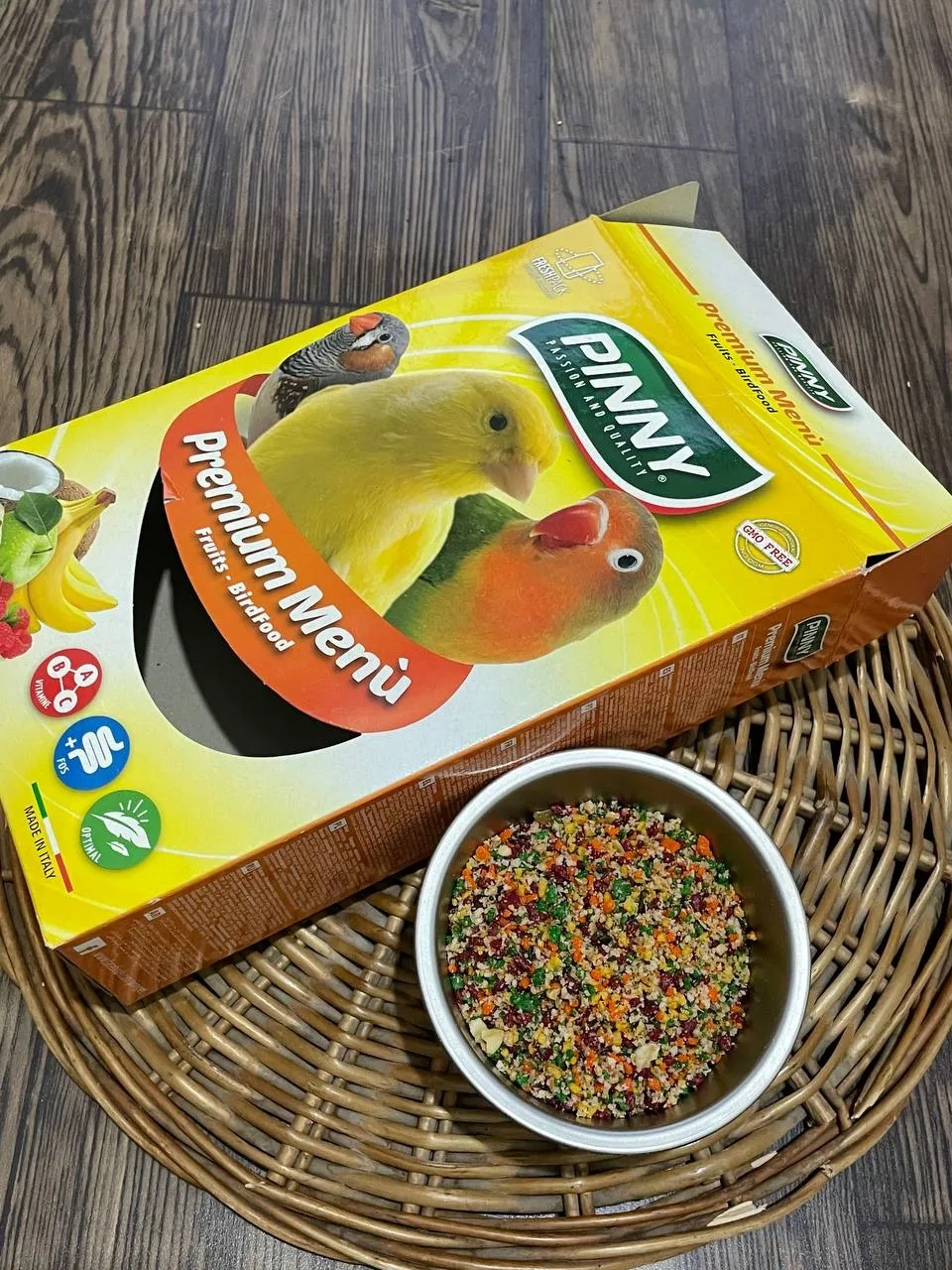 گرانول میوه‌ای برند پینتا