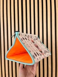 مخفیگاه پارچه ای - کد 002